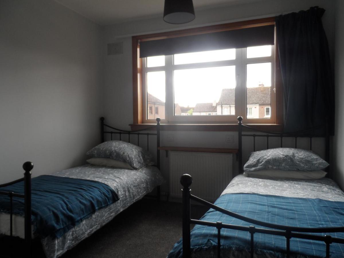 Beautifully Revovated, In The Heart Of Inverness Villa Luaran gambar